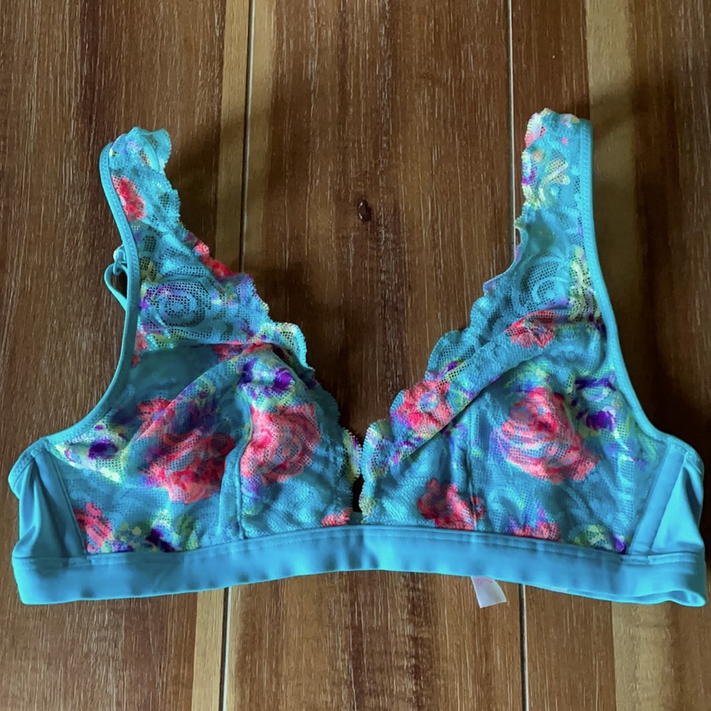 Victoria’s Secret PINK Bralette